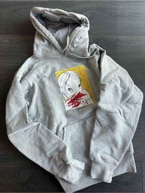 Supreme Gray Hoodie with Red Logo Tag